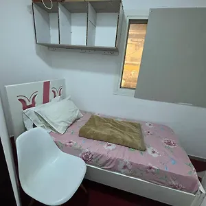 https://dubai-hostel-bedspace-and-backpackers.dubaihotelsoffers.com