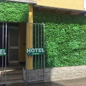 Hotel Orange 